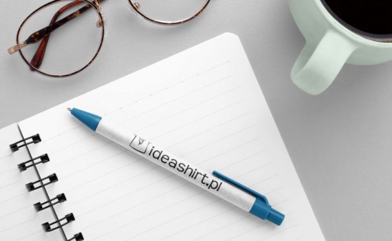 mockup-of-an-eco-friendly-pen-on-a-notepad-23532